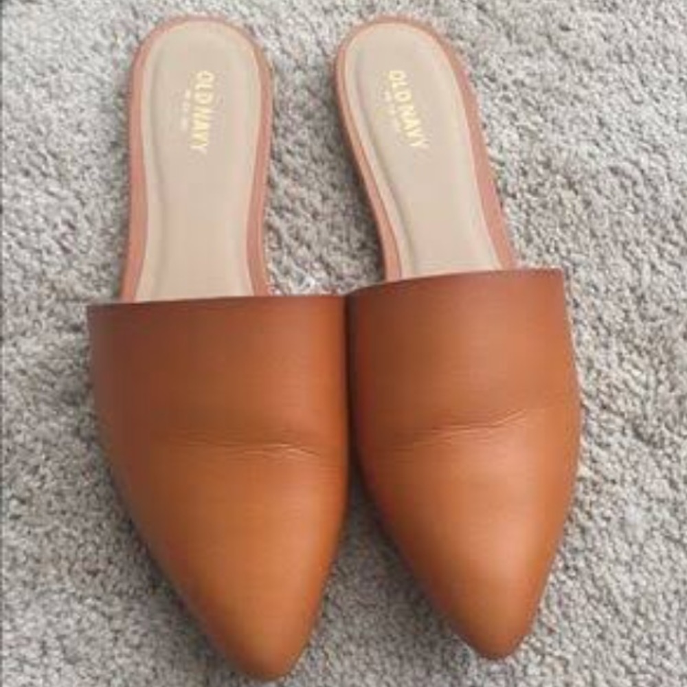 Pointed Mules - Picture 3 of 4